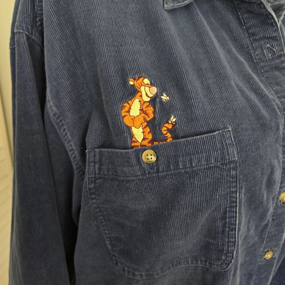 Vtg Disney Pooh Navy Embroidered Corduroy Button-up Shirt XL Cottagecore Retro - Picture 6 of 13
